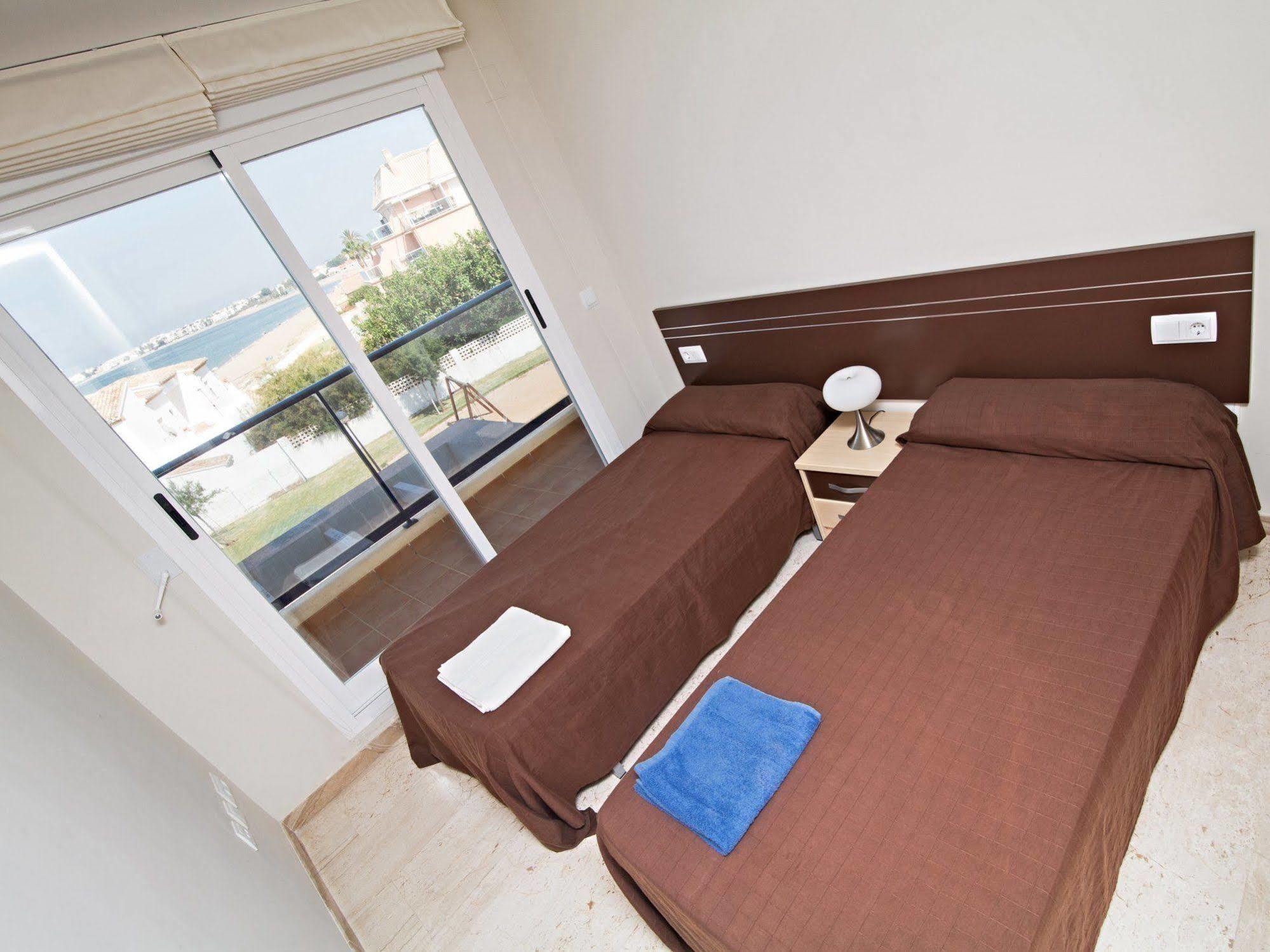 Apartamentos Almadraba Vyb Denia Exteriör bild