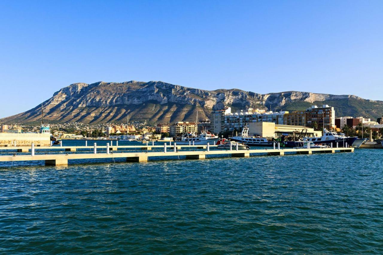 Apartamentos Almadraba Vyb Denia Exteriör bild