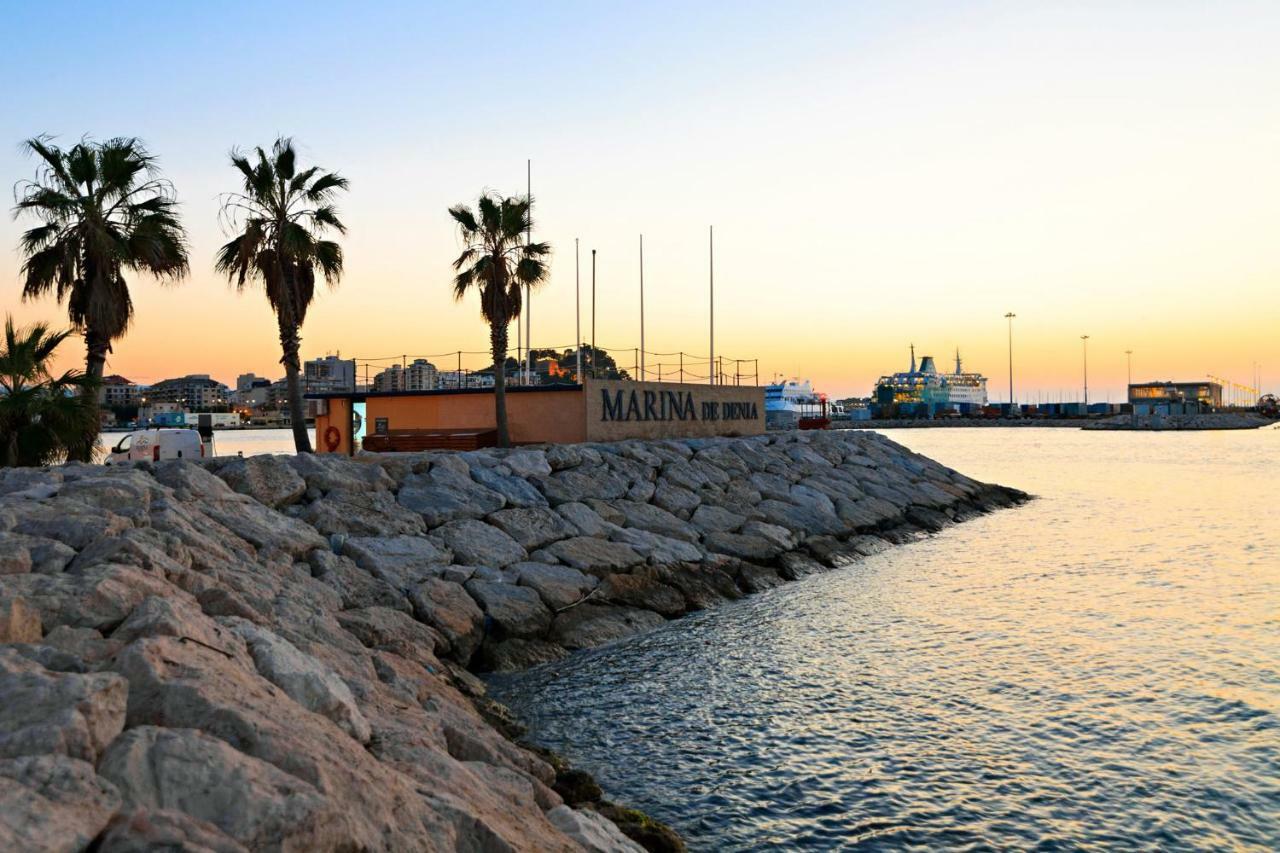 Apartamentos Almadraba Vyb Denia Exteriör bild